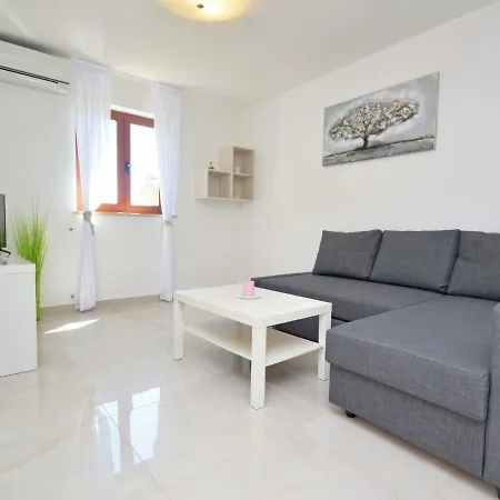 Apartment Elia-2